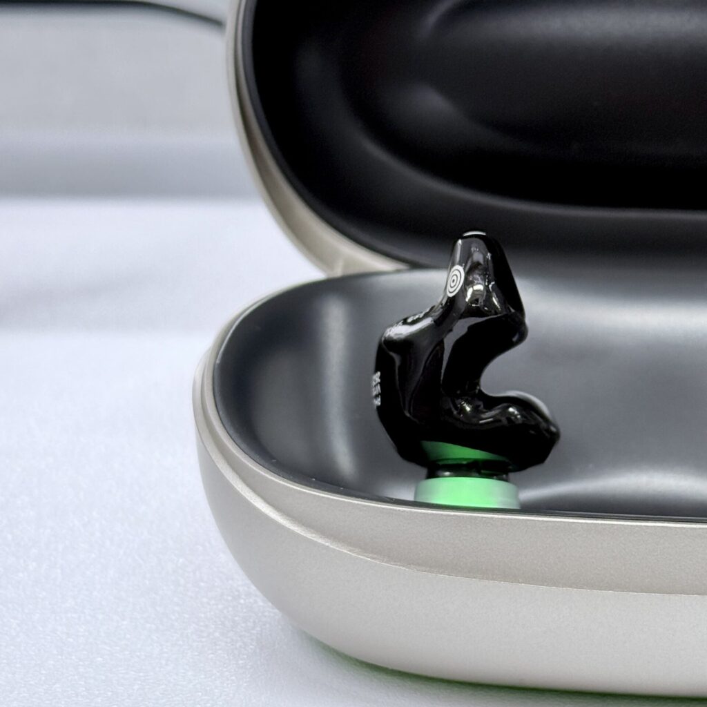 オーティコン ジール Oticon Zeal 成城補聴器 Phonak フォナック バート